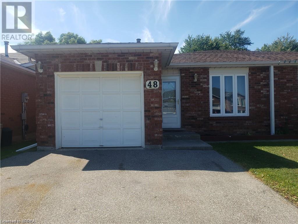 Photo 3 of 48 Buchanan Crescent, Brantford ON