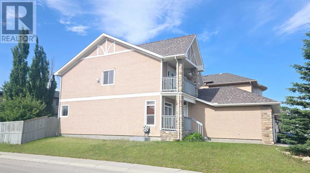 Single Family House for Sale in  Sherwood Boulevard NW Sherwood Calgary 