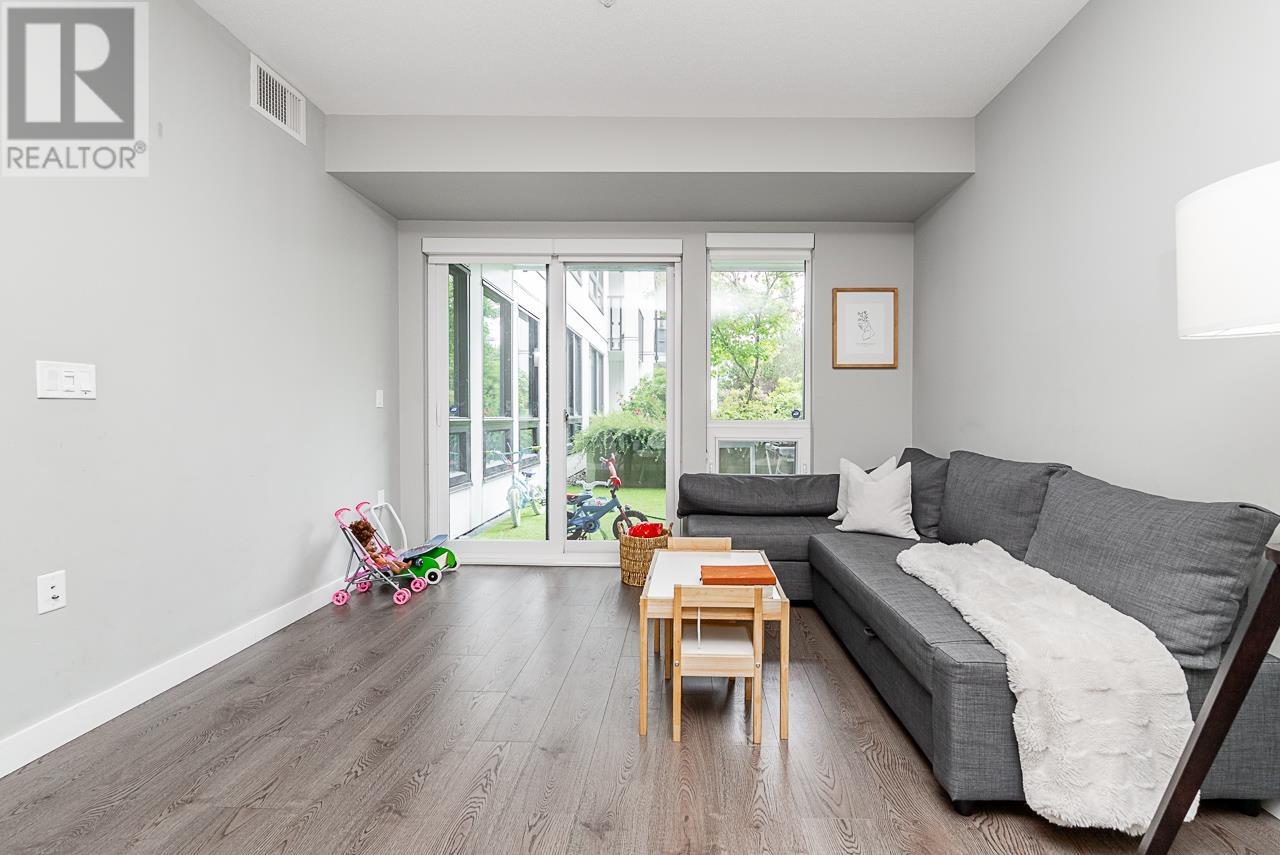 Photo 11 of 118 9333 Tomicki Avenue, Richmond BC