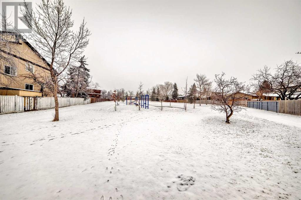 Single Family House 4 Level for Sale in  Whiteram Gate NE Whitehorn Calgary 