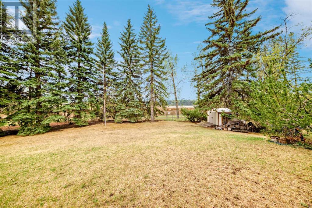 Single Family House for Sale in  Umber Place NW University Heights Calgary 