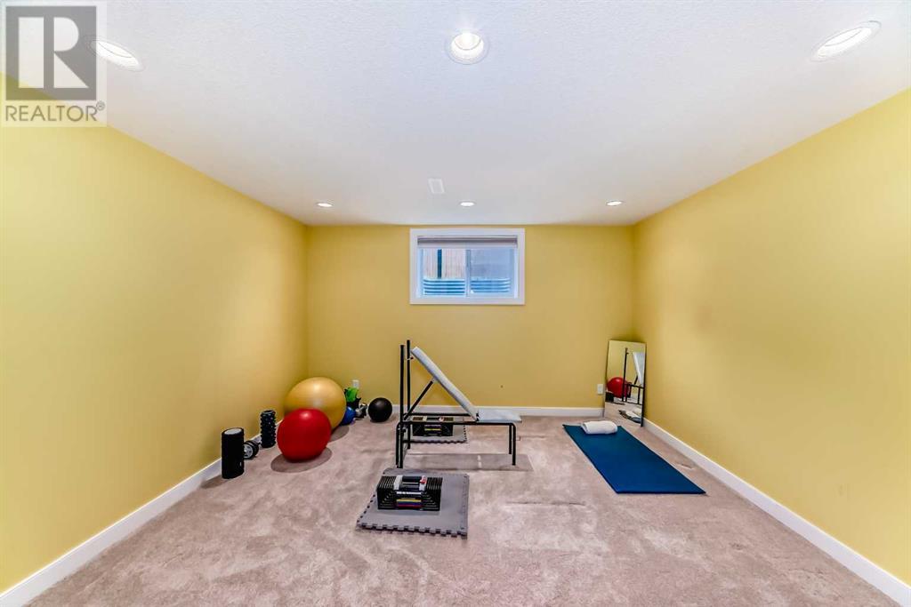 Single Family House for Sale in  Umber Place NW University Heights Calgary 