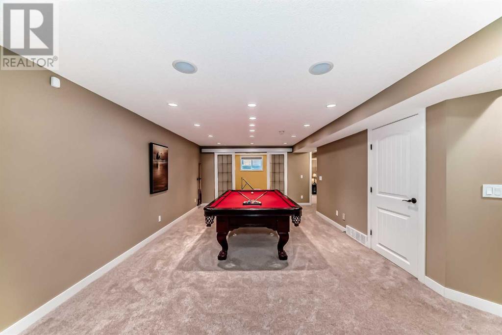 Single Family House for Sale in  Umber Place NW University Heights Calgary 