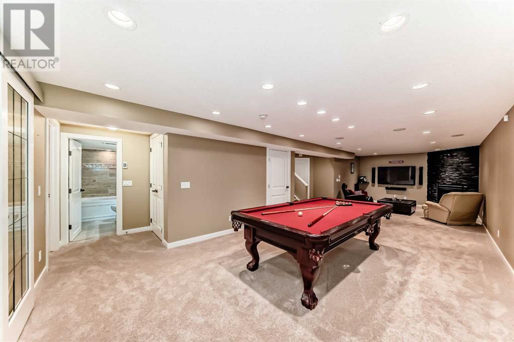 Single Family House for Sale in  Umber Place NW University Heights Calgary 