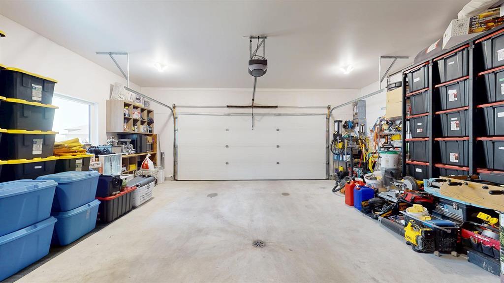 Photo 36 of 135 Parkside Crescent, Mitchell MB