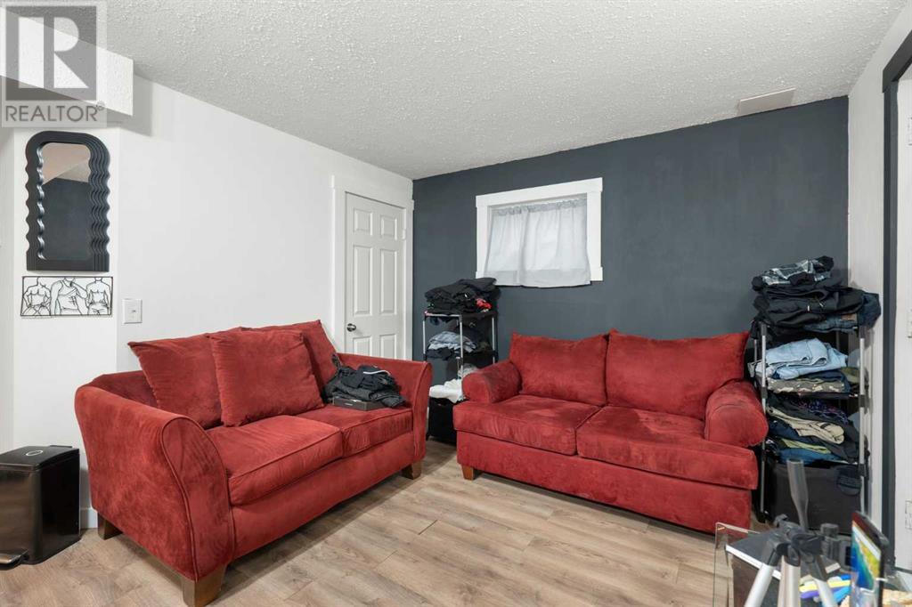 Single Family House for Sale in   Avenue SE Albert Park/Radisson Heights Calgary 