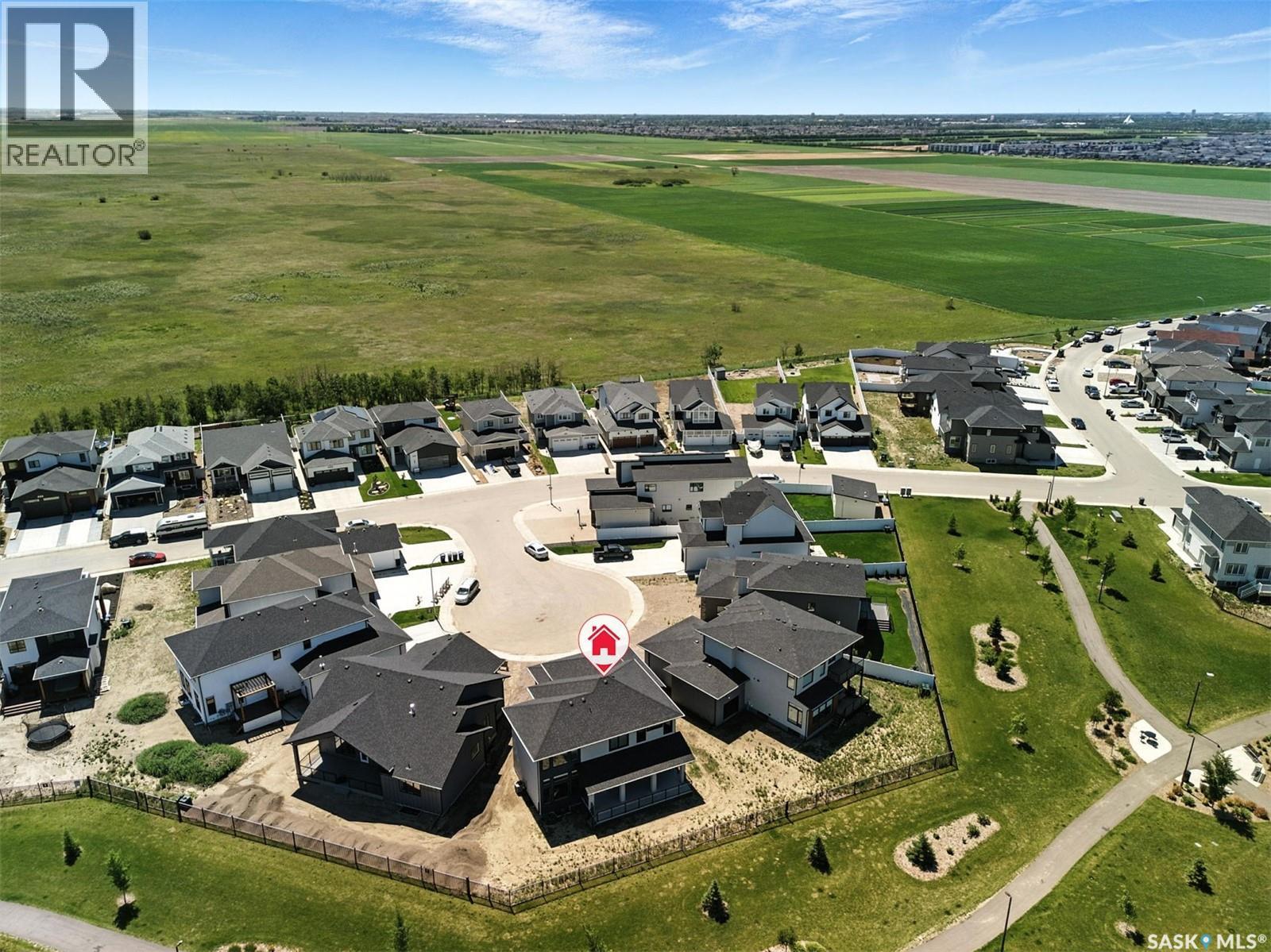 Photo 45 of 319 Woolf Bay, Saskatoon SK