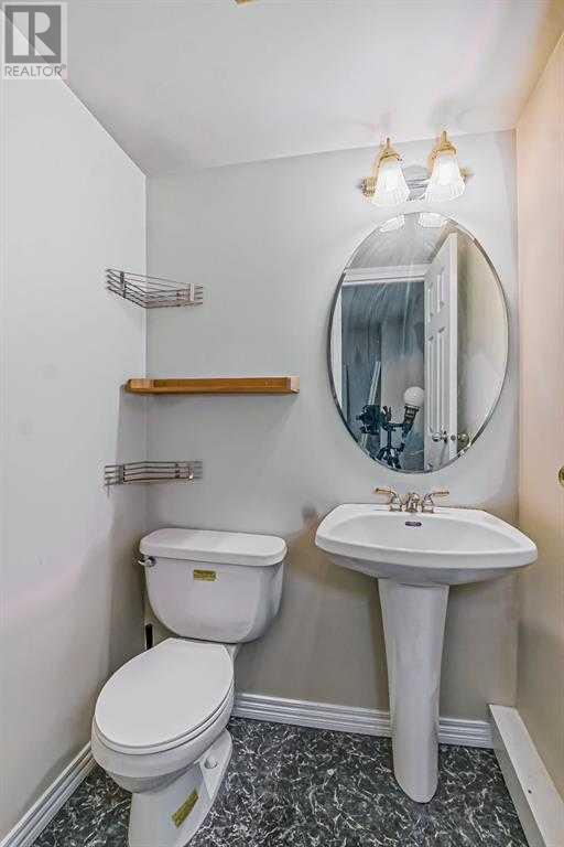 Single Family House for Sale in    Avenue SW Beltline Calgary 