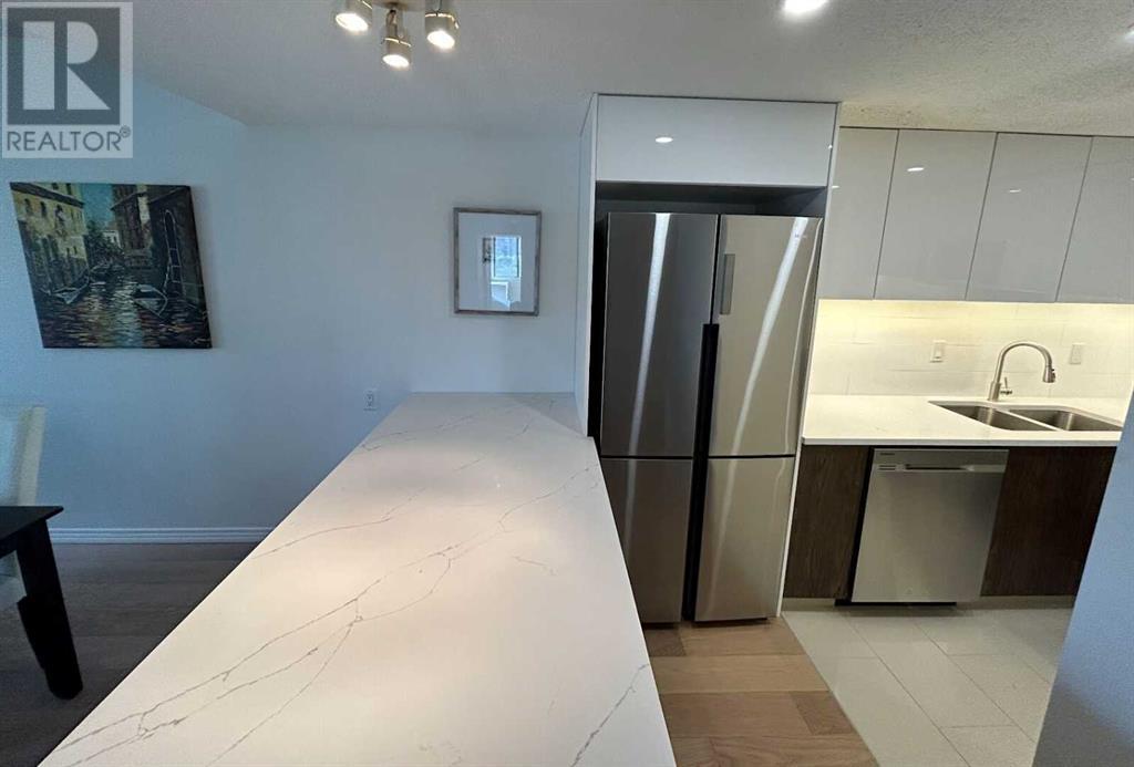 Single Family House for Sale in    Avenue SW Beltline Calgary 
