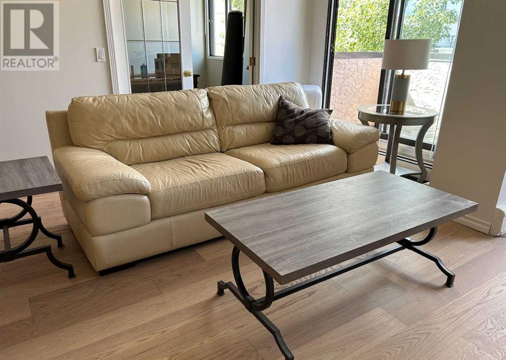 Single Family House for Sale in    Avenue SW Beltline Calgary 