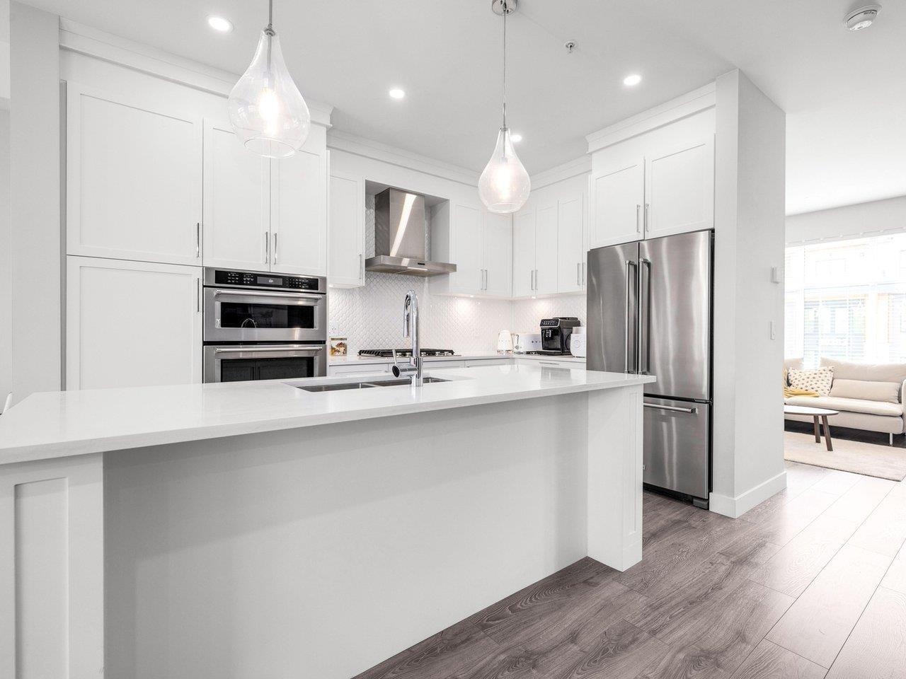Photo 9 of 6 20327 72 B Avenue, Langley BC