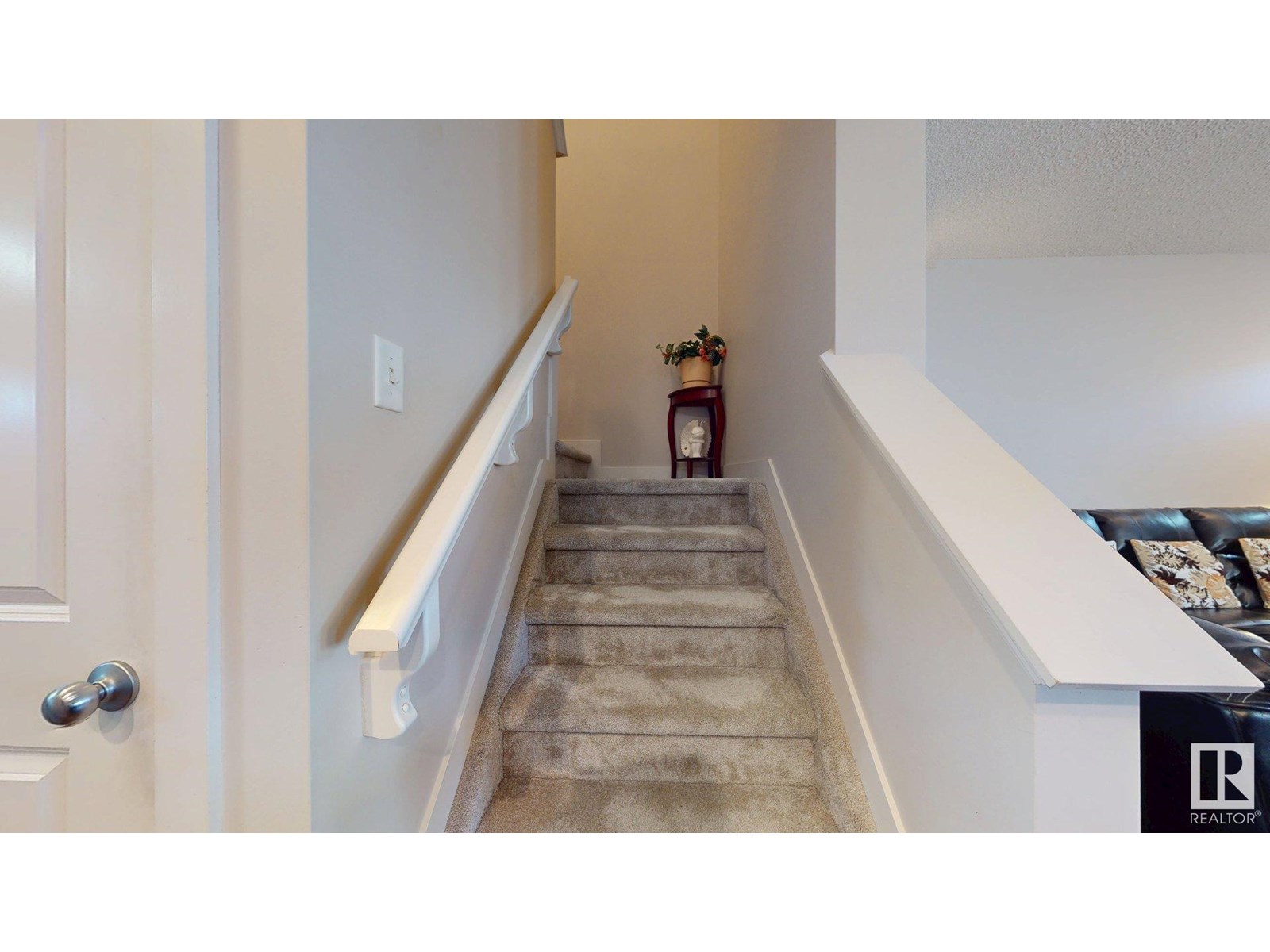 Photo 17 of 2917 16 A Av Nw Nw, Edmonton AB