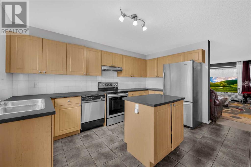 Single Family House for Sale in  Saddlemont Manor NE Saddle Ridge Calgary 