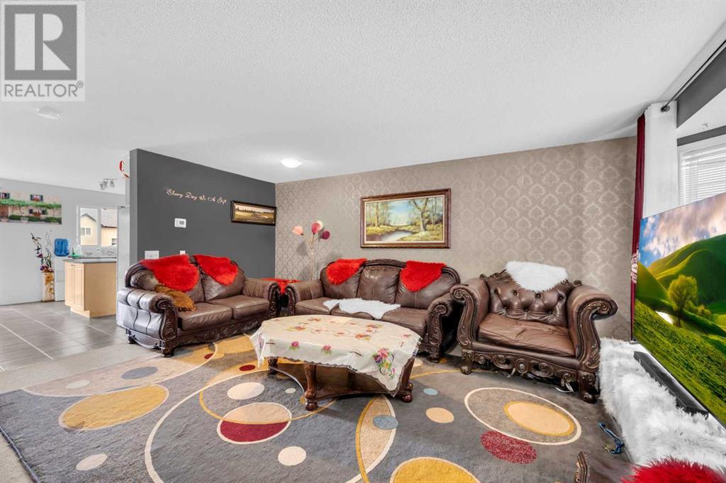 Single Family House for Sale in  Saddlemont Manor NE Saddle Ridge Calgary 