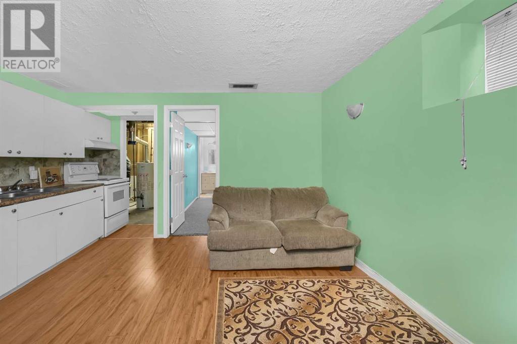 Single Family House for Sale in  Saddlemont Manor NE Saddle Ridge Calgary 