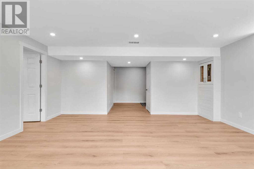 Single Family House for Sale in  Royal Birch View NW Royal Oak Calgary 