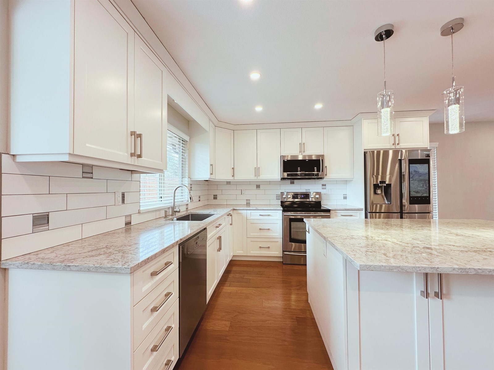 Photo 1 of 10593 164 Street, Surrey BC
