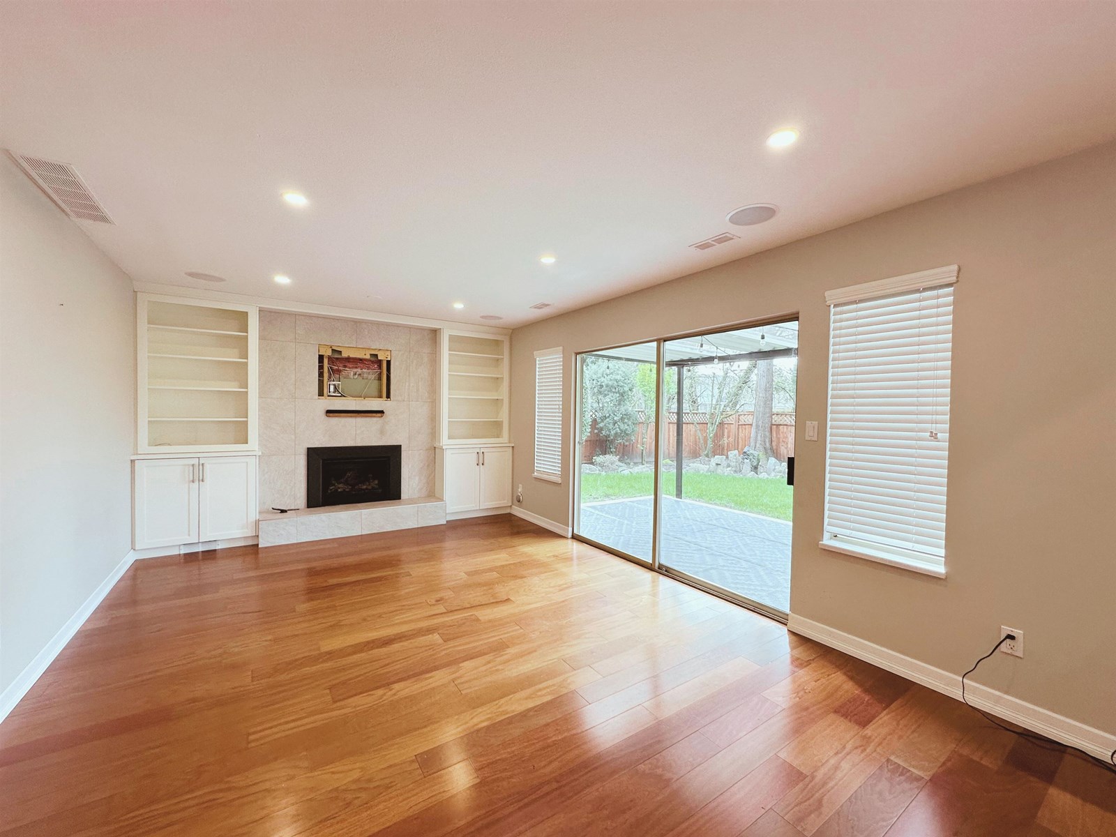 Photo 7 of 10593 164 Street, Surrey BC