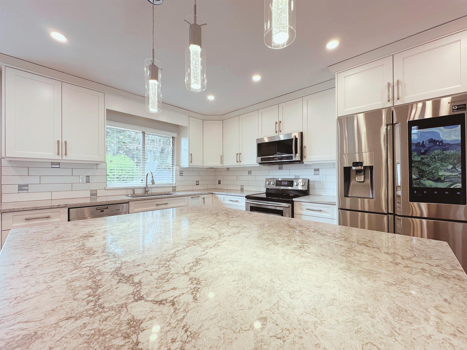 Photo 4 of 10593 164 Street, Surrey BC