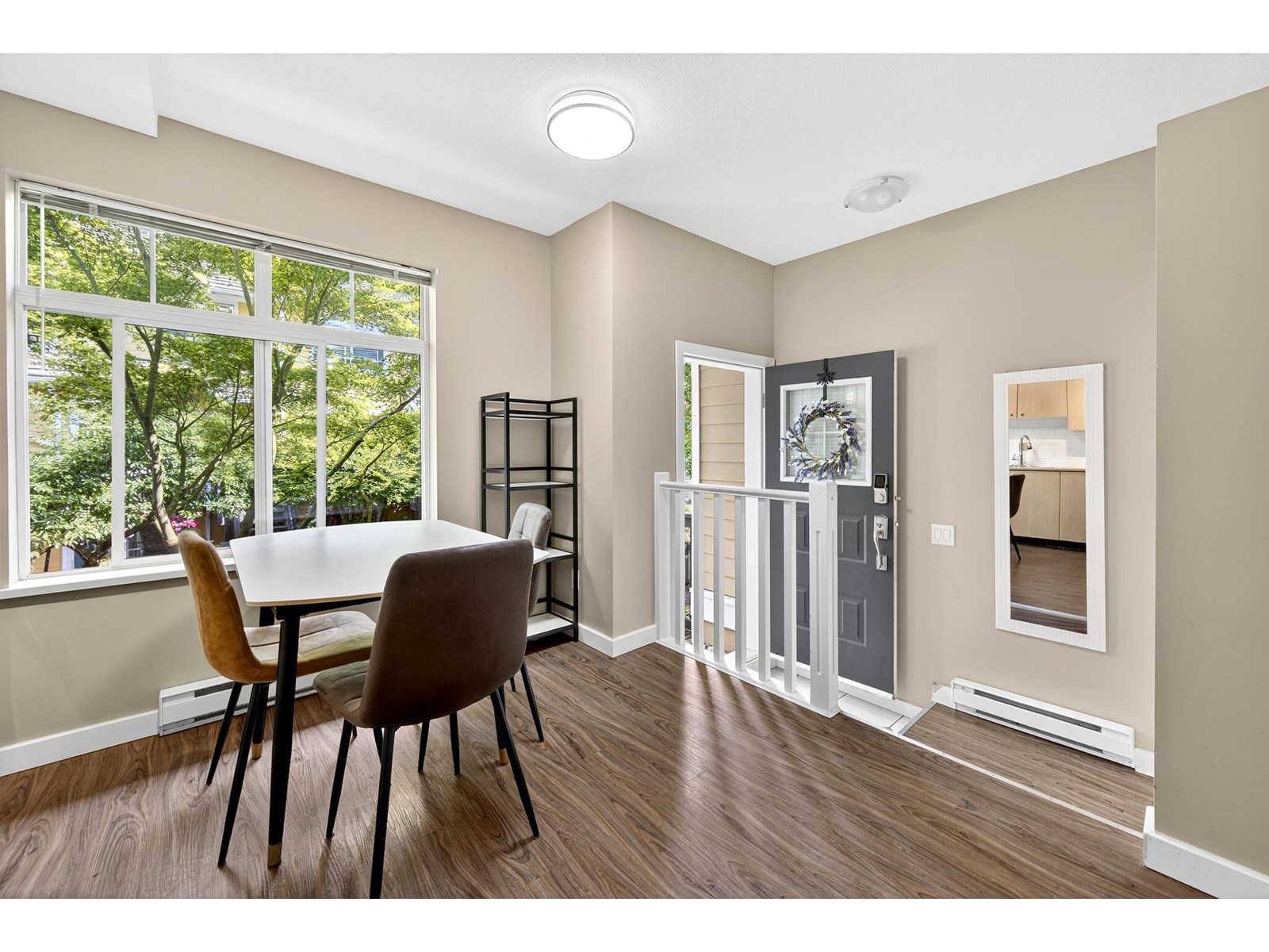 Photo 10 of 36 15233 34 Avenue, Surrey BC