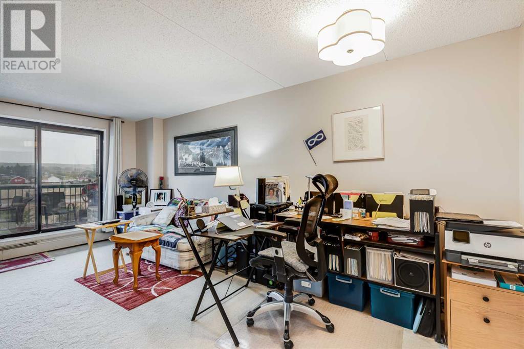 Single Family House for Sale in   Dalton Drive NW Dalhousie Calgary 