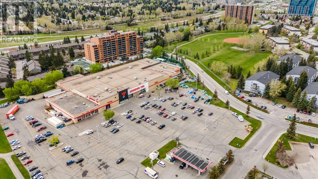 Single Family House for Sale in   Dalton Drive NW Dalhousie Calgary 
