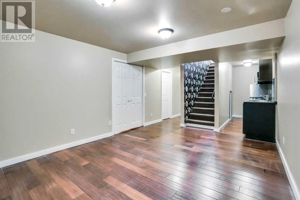 Single Family House for Sale in  Copperpond Park SE Copperfield Calgary 