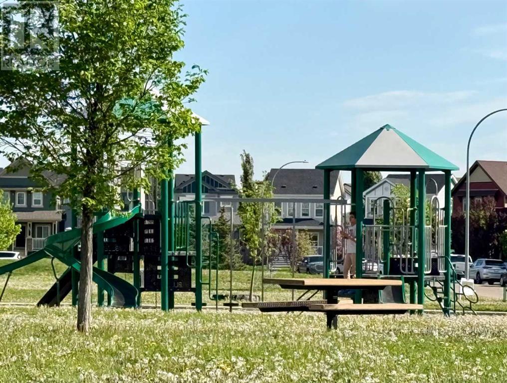 Single Family House for Sale in  Copperpond Park SE Copperfield Calgary 