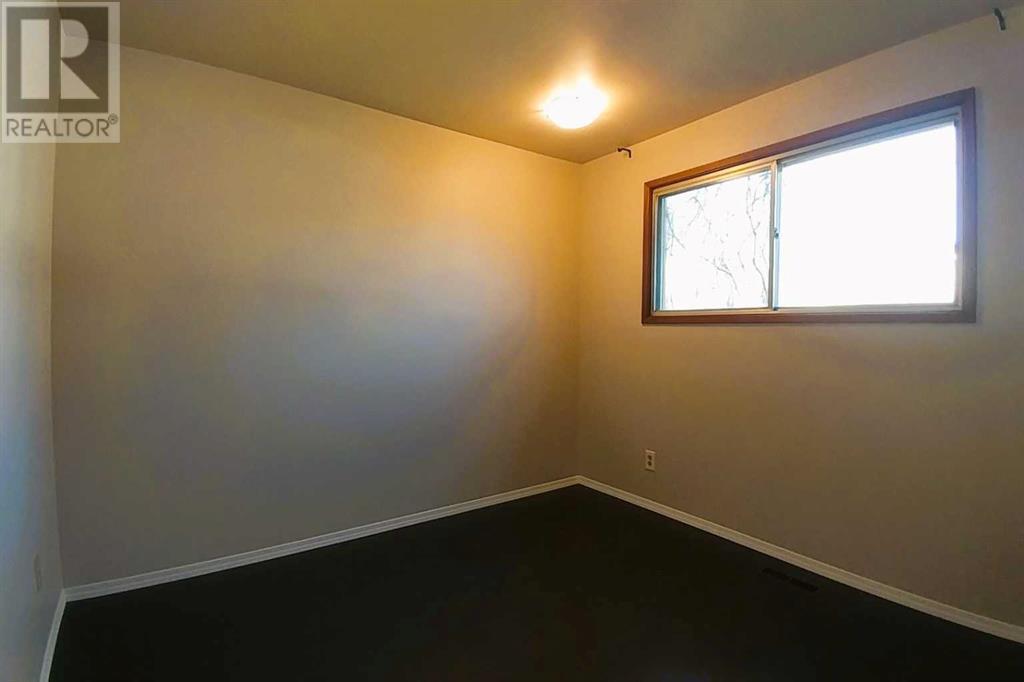 Single Family House Bungalow for Sale in   Avenue NW Tuxedo Park Calgary 