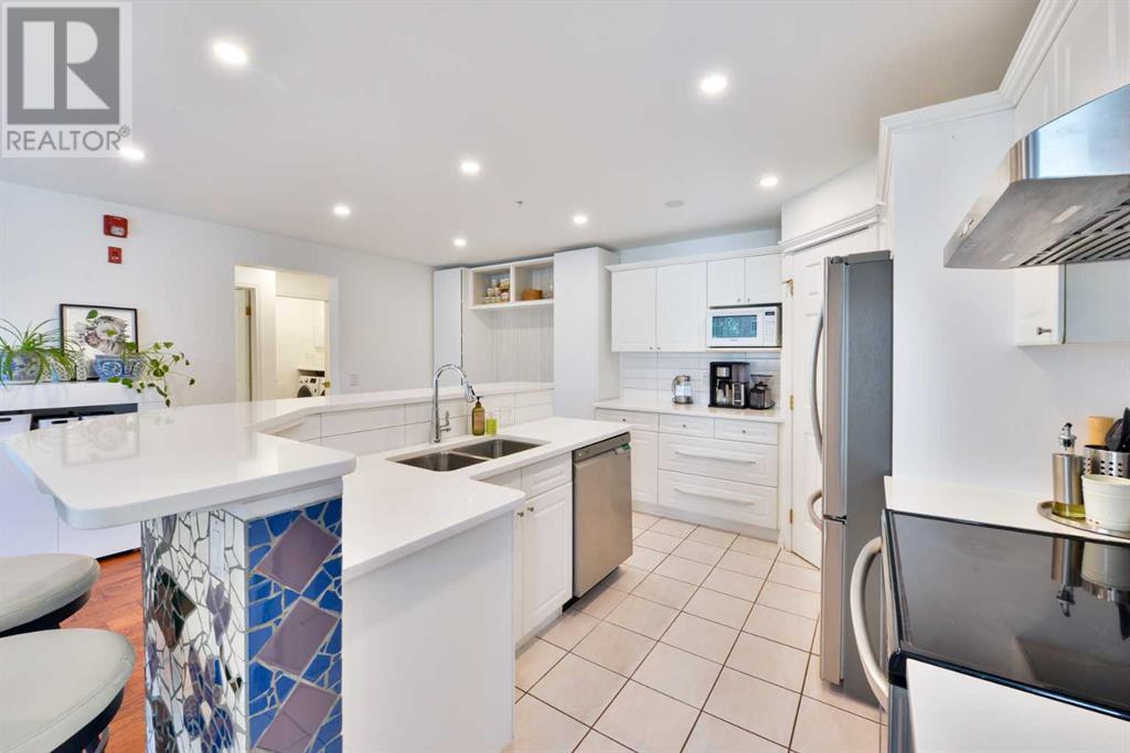 Single Family House for Sale in    Avenue SW South Calgary Calgary 