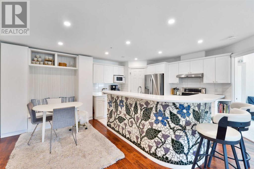 Single Family House for Sale in    Avenue SW South Calgary Calgary 
