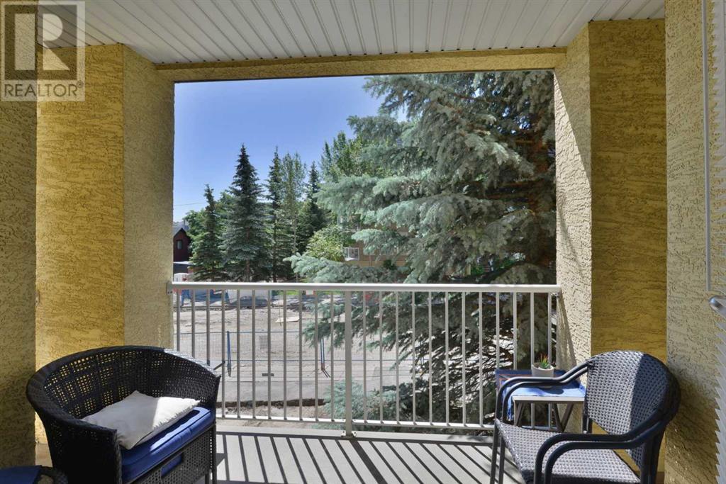 Single Family House for Sale in    Avenue SW South Calgary Calgary 