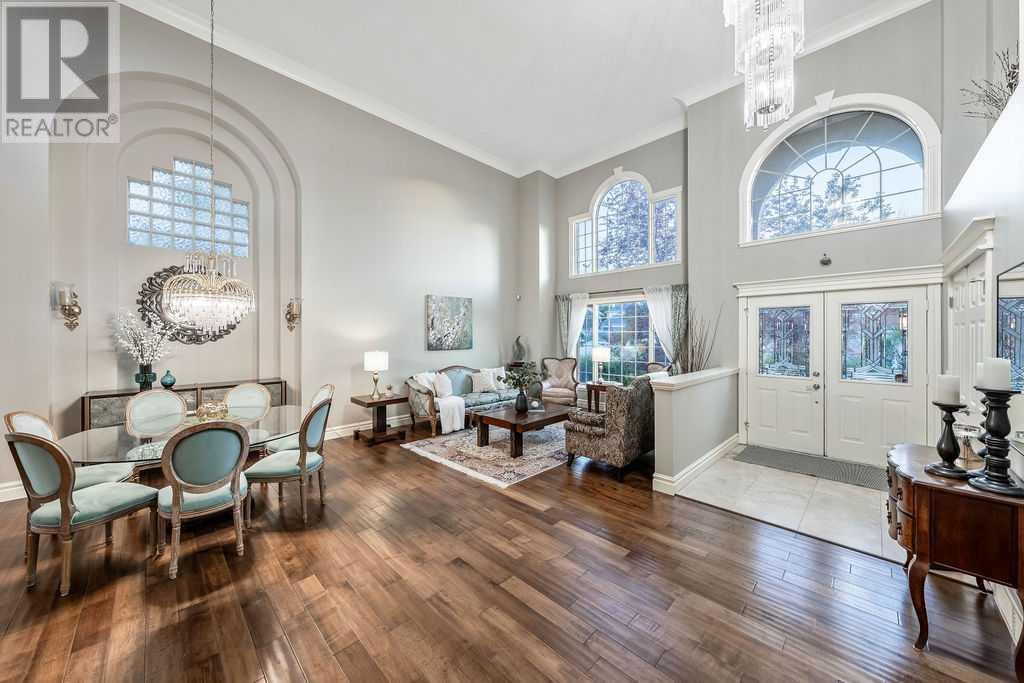 Single Family House for Sale in  Signature Way SW Signal Hill Calgary 