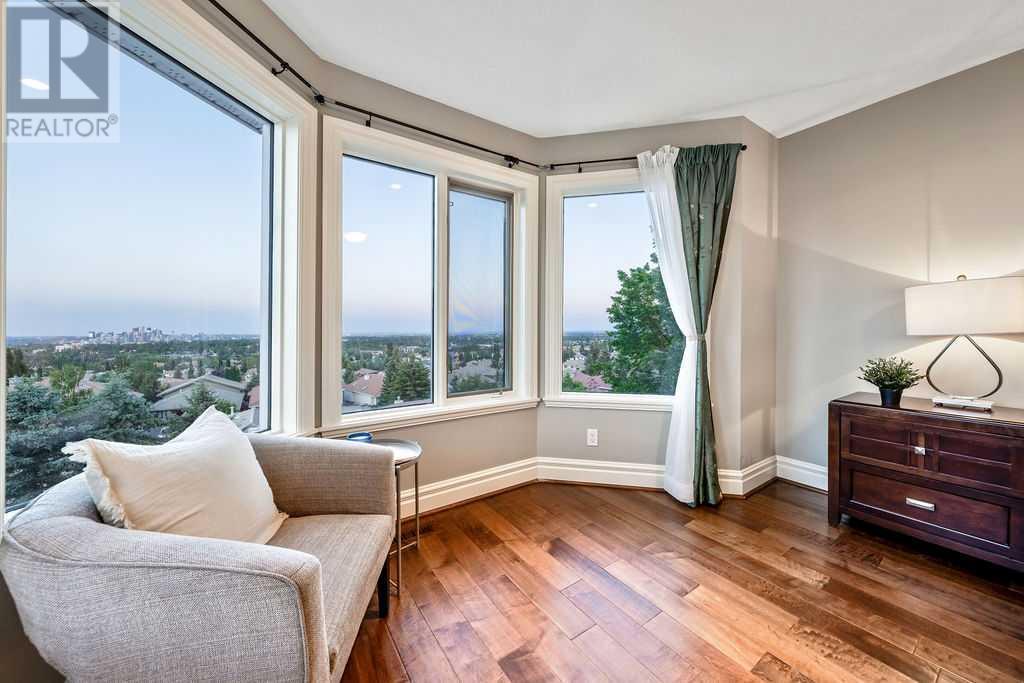 Single Family House for Sale in  Signature Way SW Signal Hill Calgary 