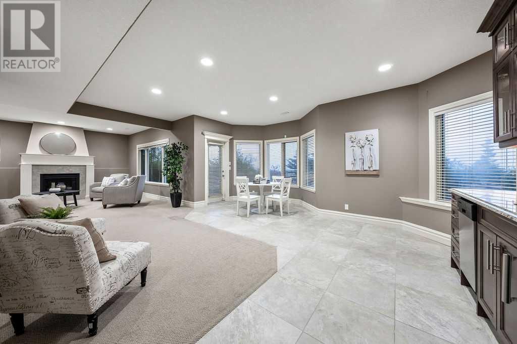 Single Family House for Sale in  Signature Way SW Signal Hill Calgary 