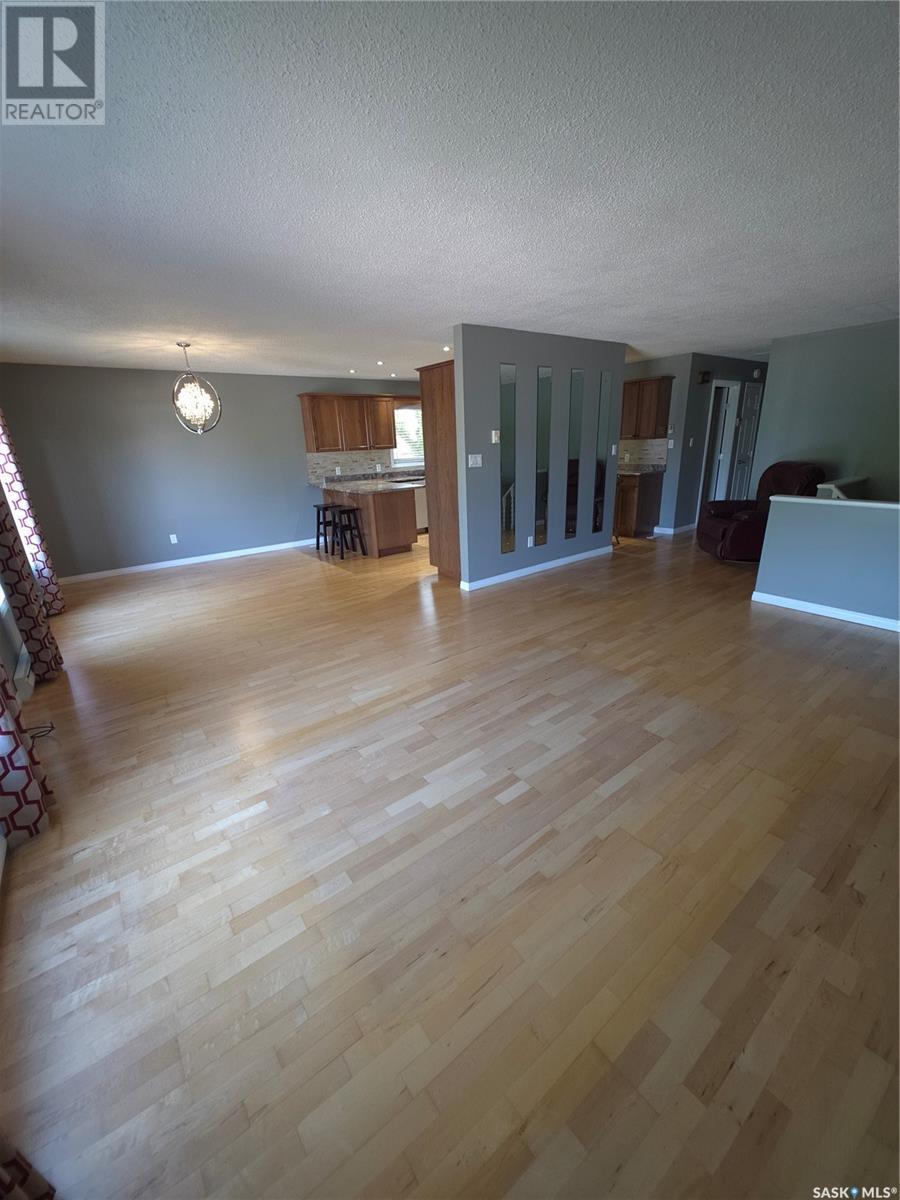 Photo 20 of 1 Valecrest Place, Tisdale SK