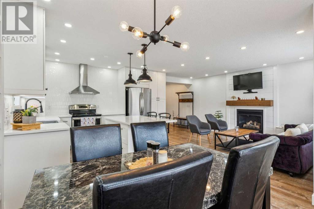 Single Family House for Sale in  Covepark Rise NE Coventry Hills Calgary 