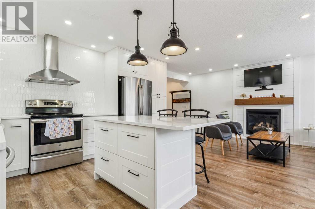 Single Family House for Sale in  Covepark Rise NE Coventry Hills Calgary 