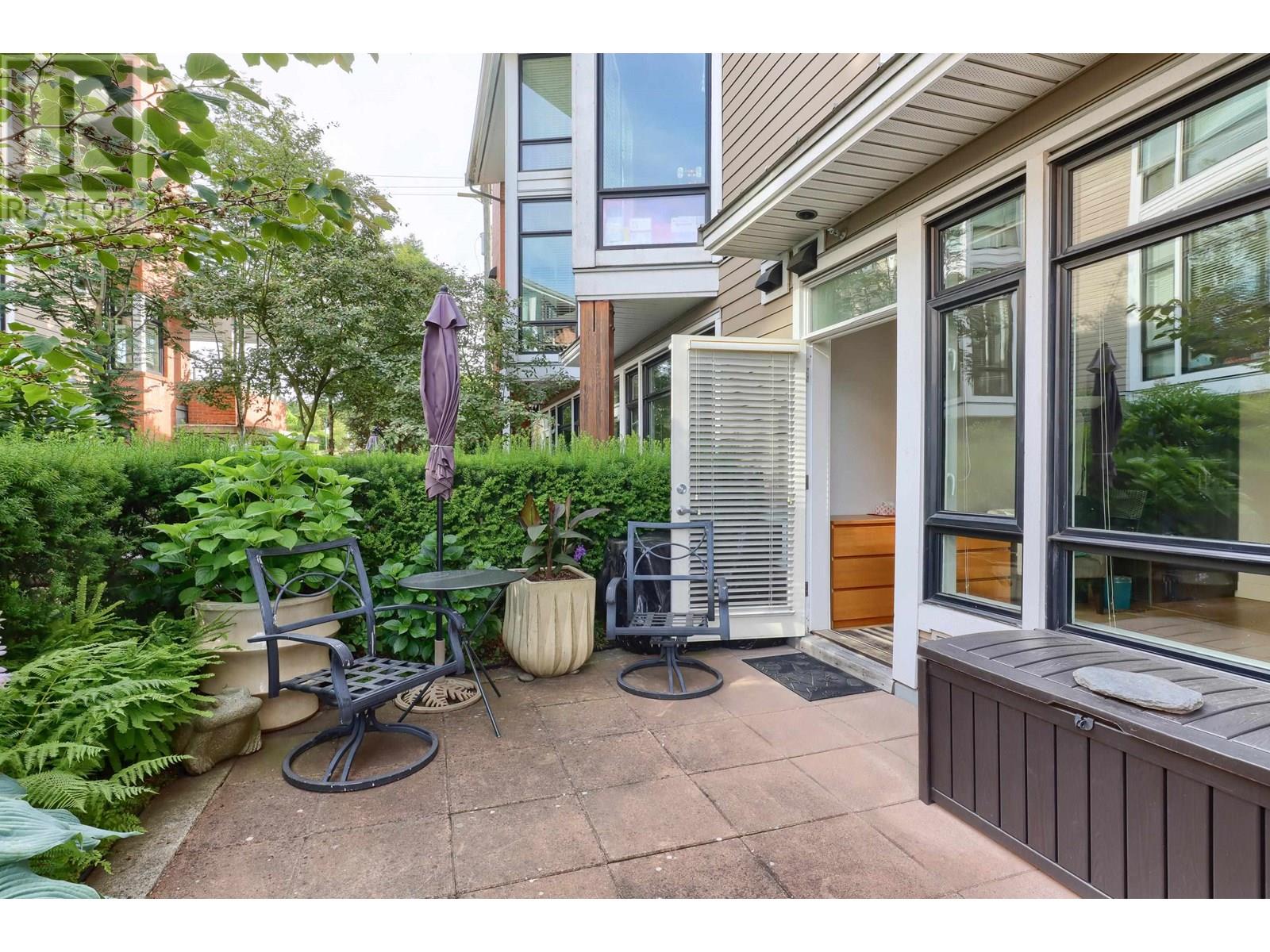 Photo 1 of 2915 Wall Street, Vancouver BC
