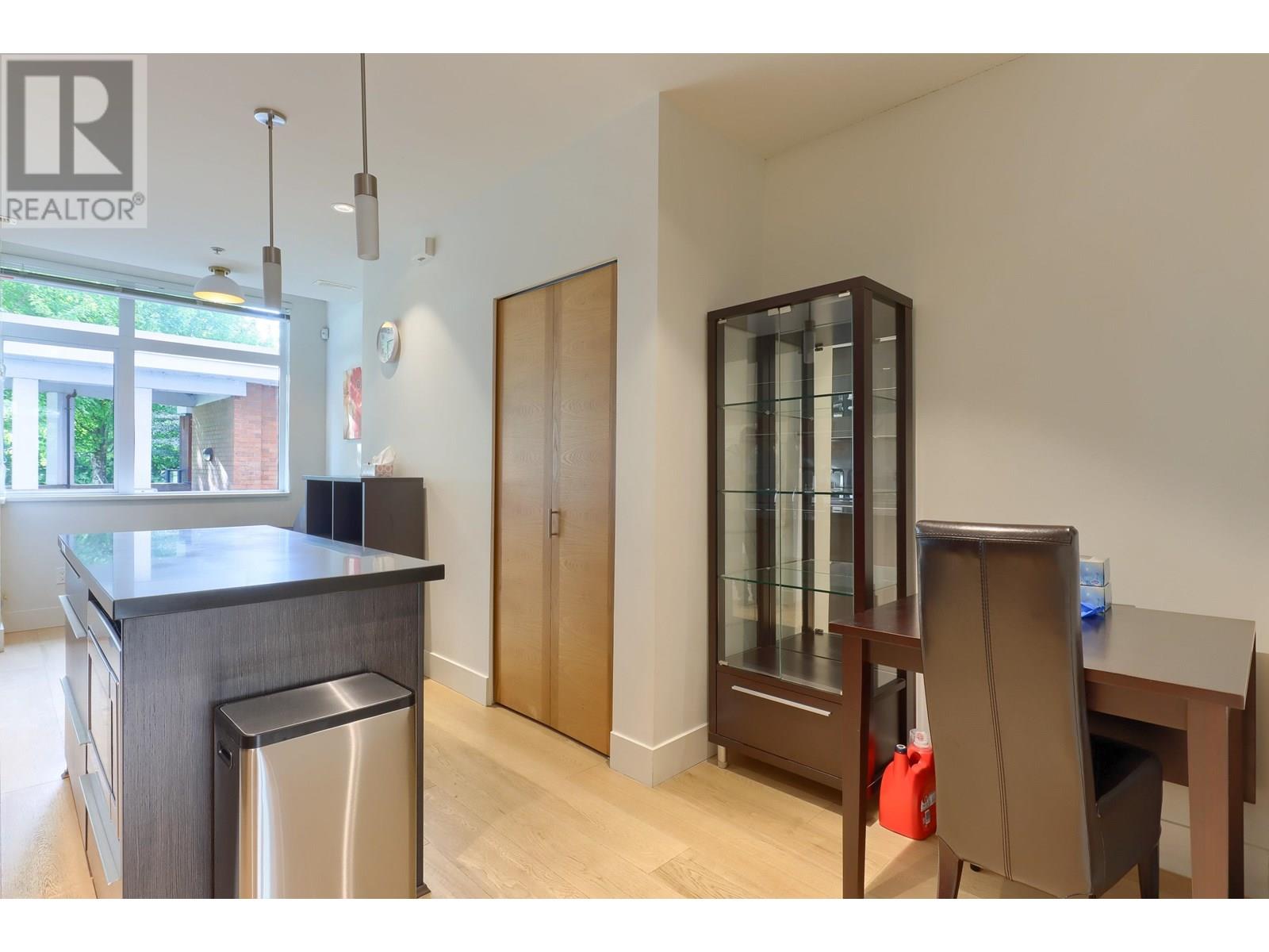 Photo 11 of 2915 Wall Street, Vancouver BC