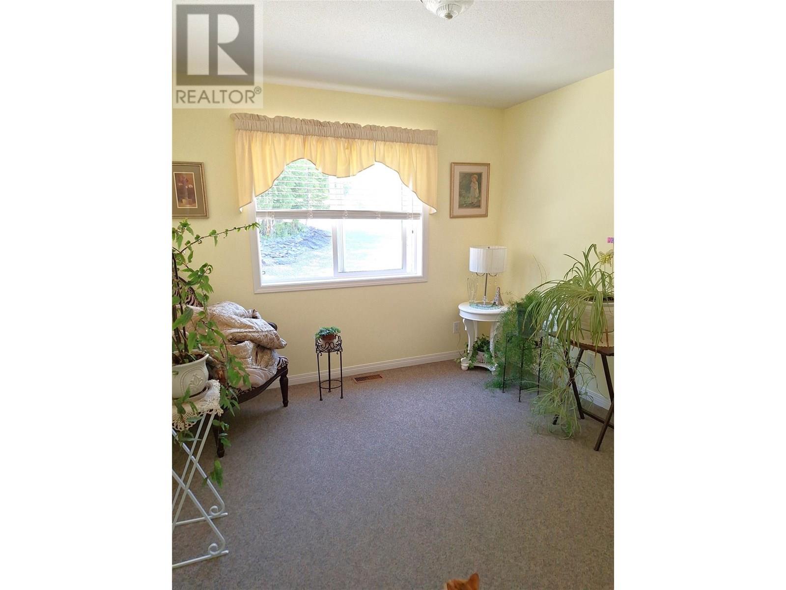 Photo 17 of 1406 Huckleberry Drive, Sorrento BC