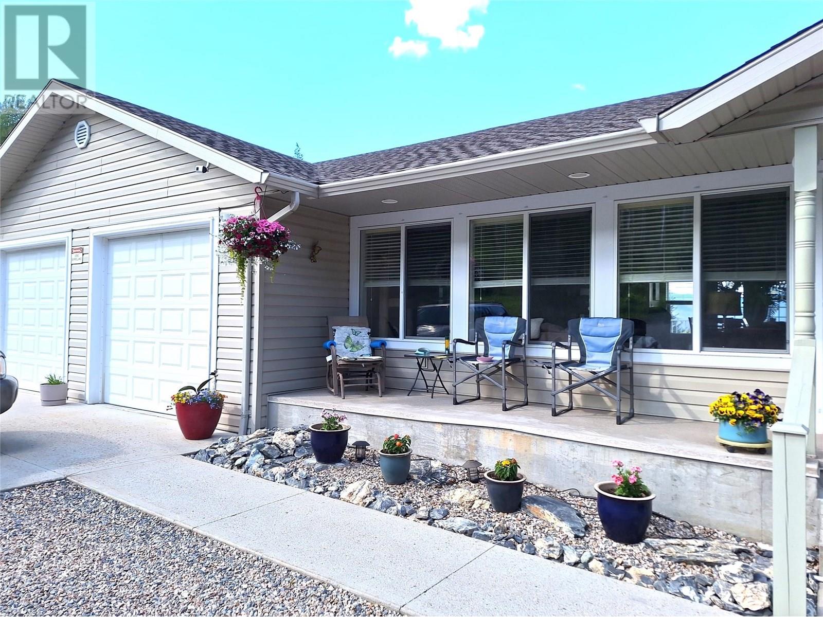 Photo 39 of 1406 Huckleberry Drive, Sorrento BC