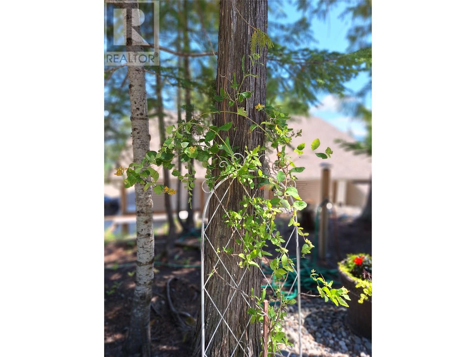 Photo 37 of 1406 Huckleberry Drive, Sorrento BC