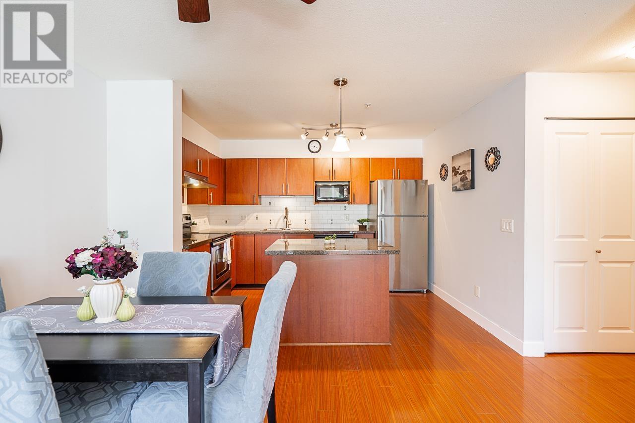 Photo 8 of 108 12075 228 Street, Maple Ridge BC
