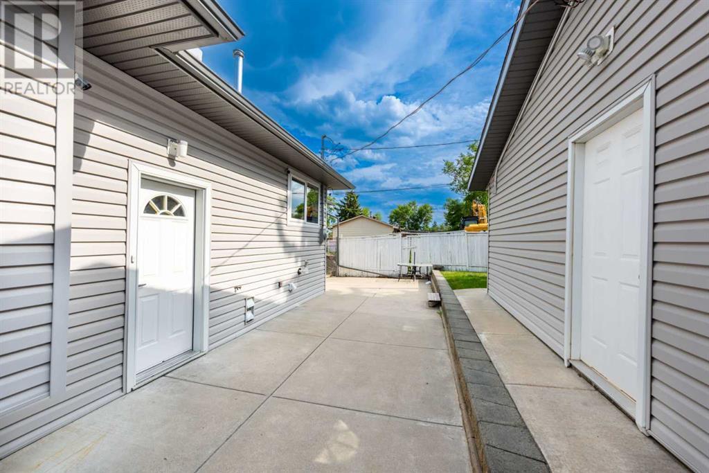 Single Family House Bungalow for Sale in  Centre Street NW Thorncliffe Calgary 