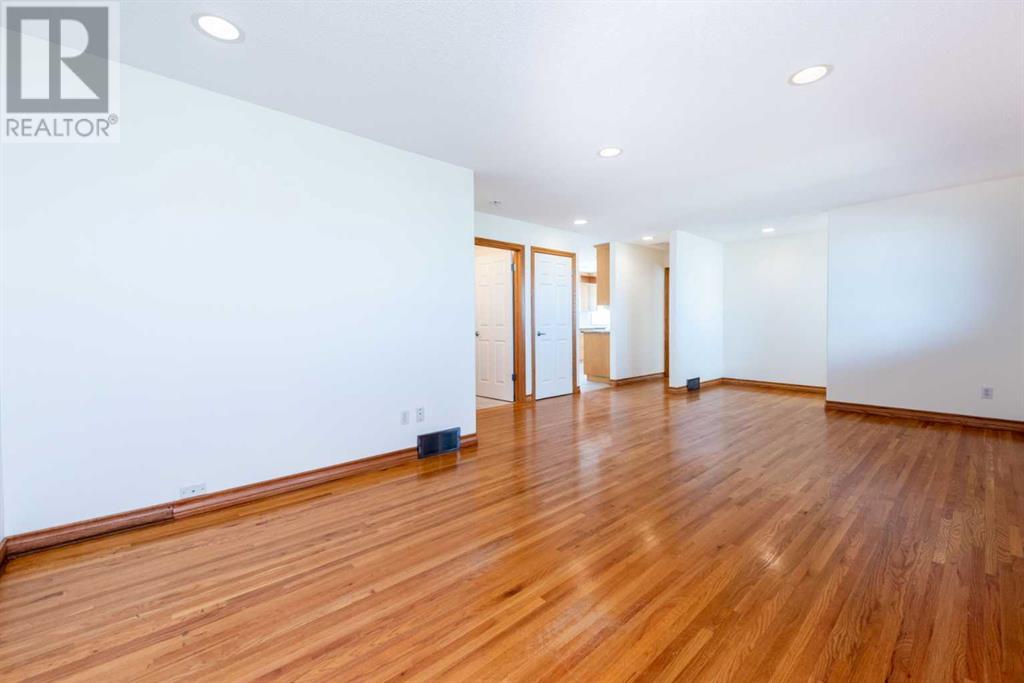 Single Family House Bungalow for Sale in  Centre Street NW Thorncliffe Calgary 