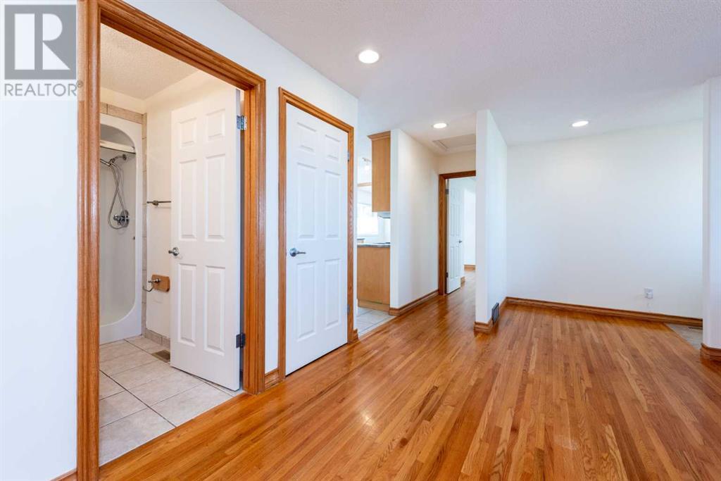 Single Family House Bungalow for Sale in  Centre Street NW Thorncliffe Calgary 