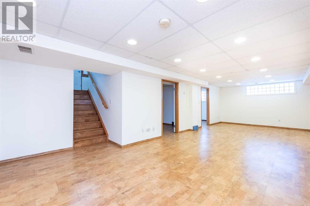 Single Family House Bungalow for Sale in  Centre Street NW Thorncliffe Calgary 