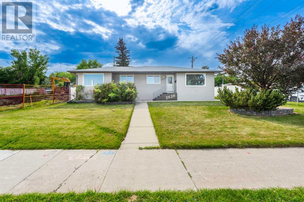 5639 Centre Street NW, Calgary, Alberta