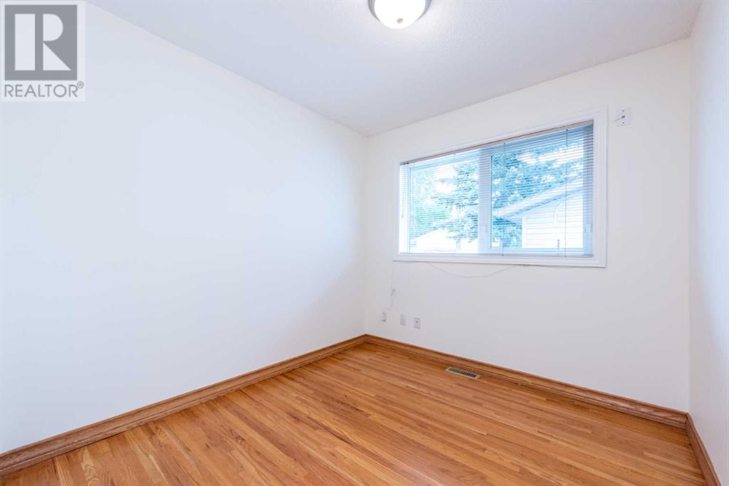 Single Family House Bungalow for Sale in  Centre Street NW Thorncliffe Calgary 
